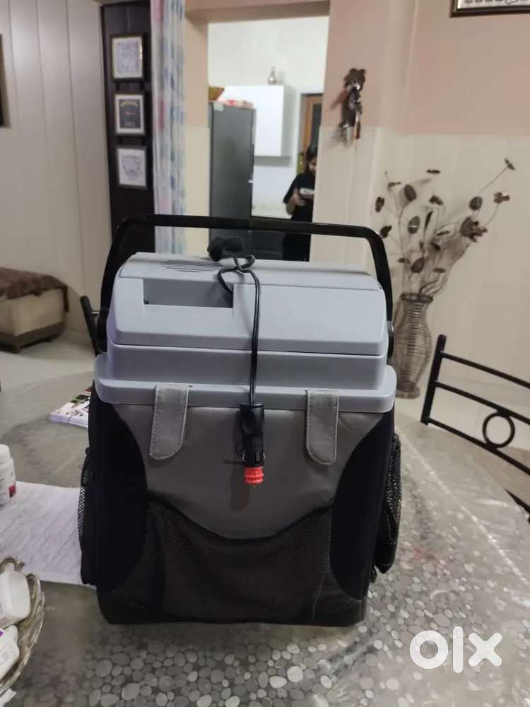 BRAND NEW MERCEDES AC FOR SALE,NEVER USED.