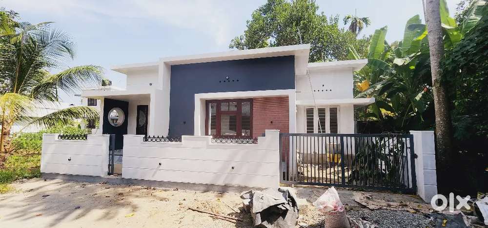 New 2 bhk, Edapally, Varapuzha, bus stop near, Corp Water, 28/nego