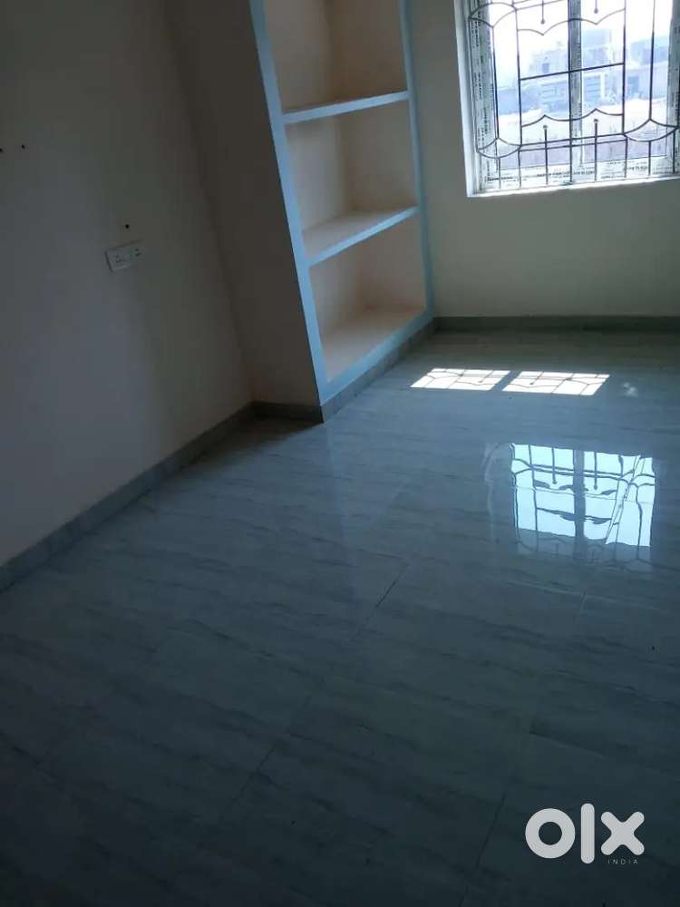 2 bhk room rent