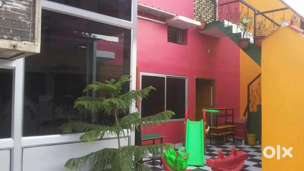 Required Female Teacher (Busy Bees School)