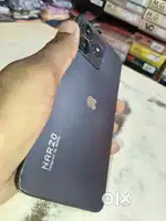 सुपर कंडीशन बॉडी डैमेज एंड स्क्रैच 5% सुपर वर्स्ट फास्ट चार्जिंग 33w