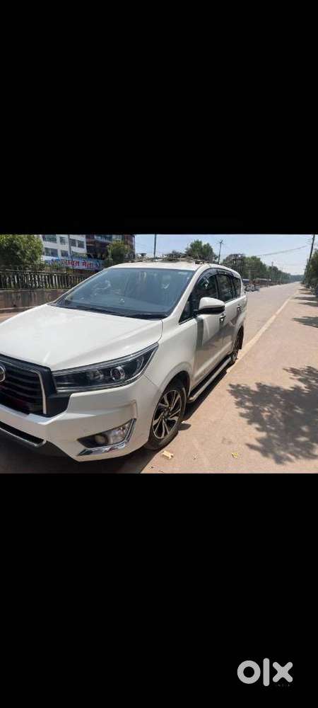 Toyota Innova Crysta 2.4 V, 2024, Diesel