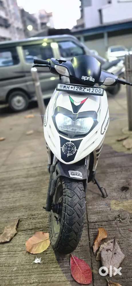 aprilla storm 125