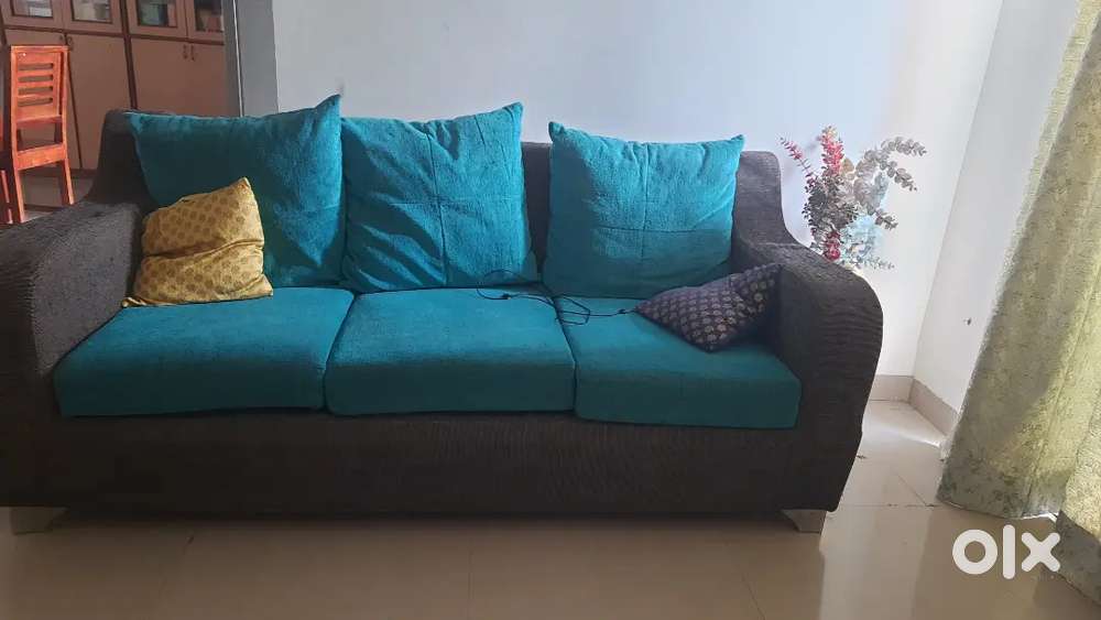 3+2+2 sitting sofa