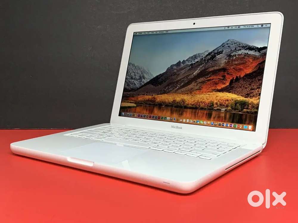 Apple Macbook 13 Inch Unibody Design