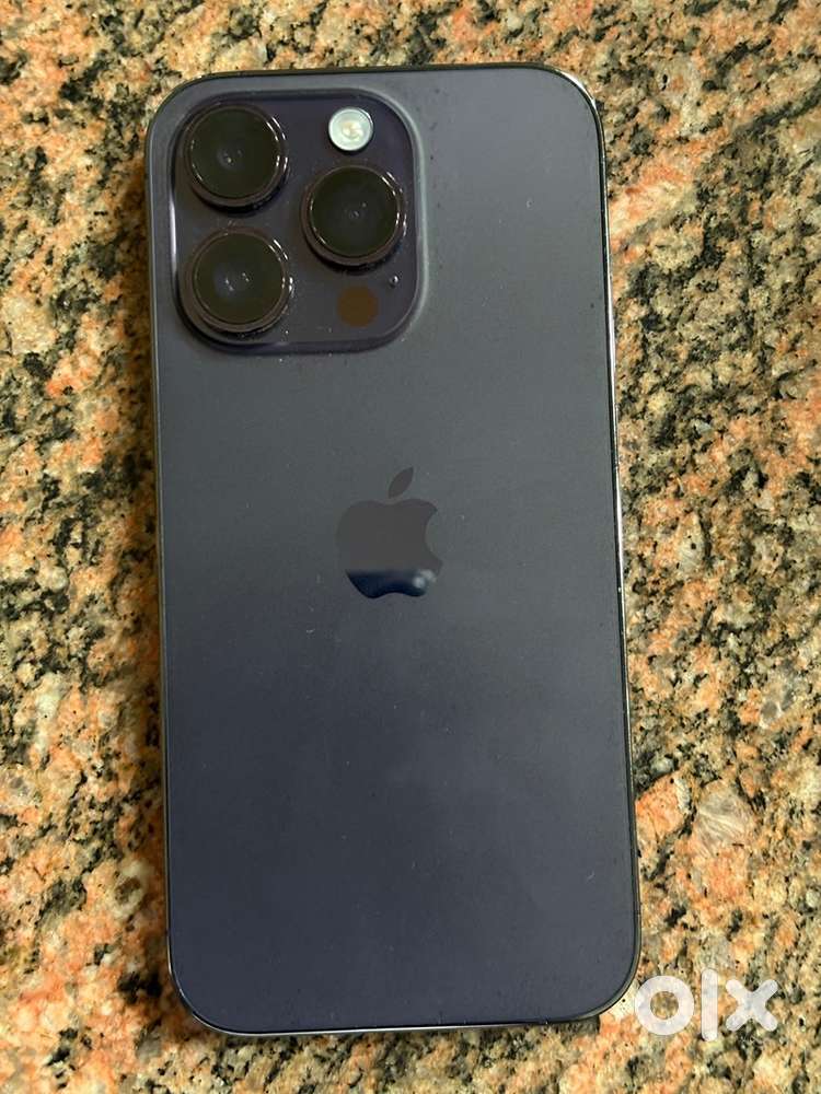 iphone 14pro. 1tb storage. battery health 86