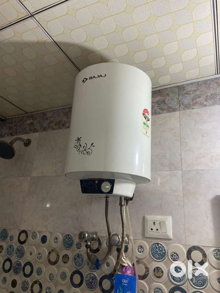 25 litres Bajaj geyser