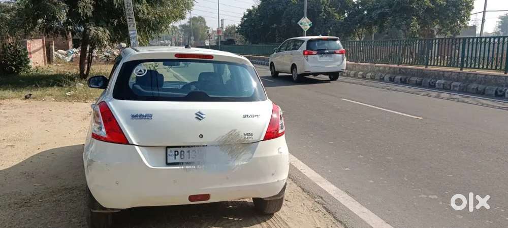 Maruti Suzuki Swift 2016