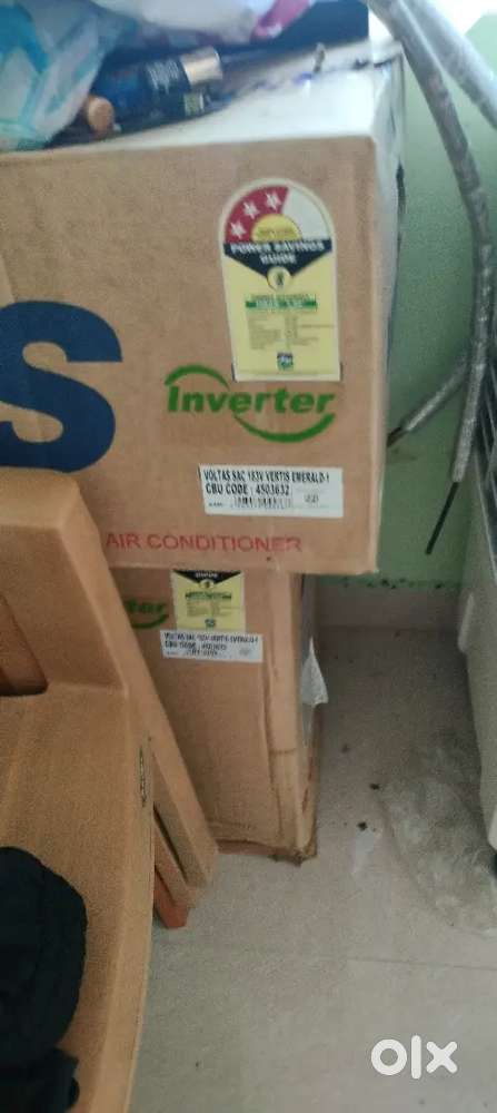 Voltas 1.5 Ton 3 Star Inverter Split AC – 1 with Bill & Box