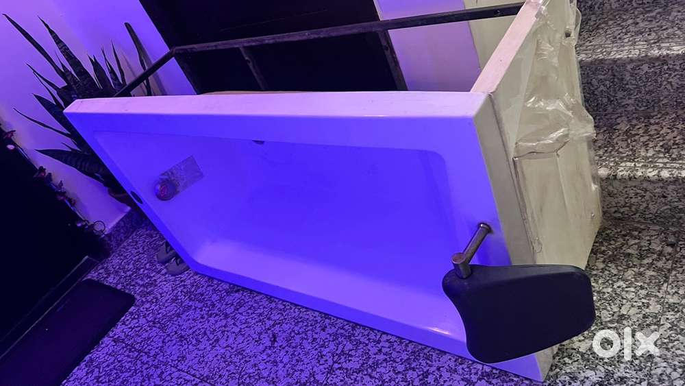 Bath Tub for Bathroom…