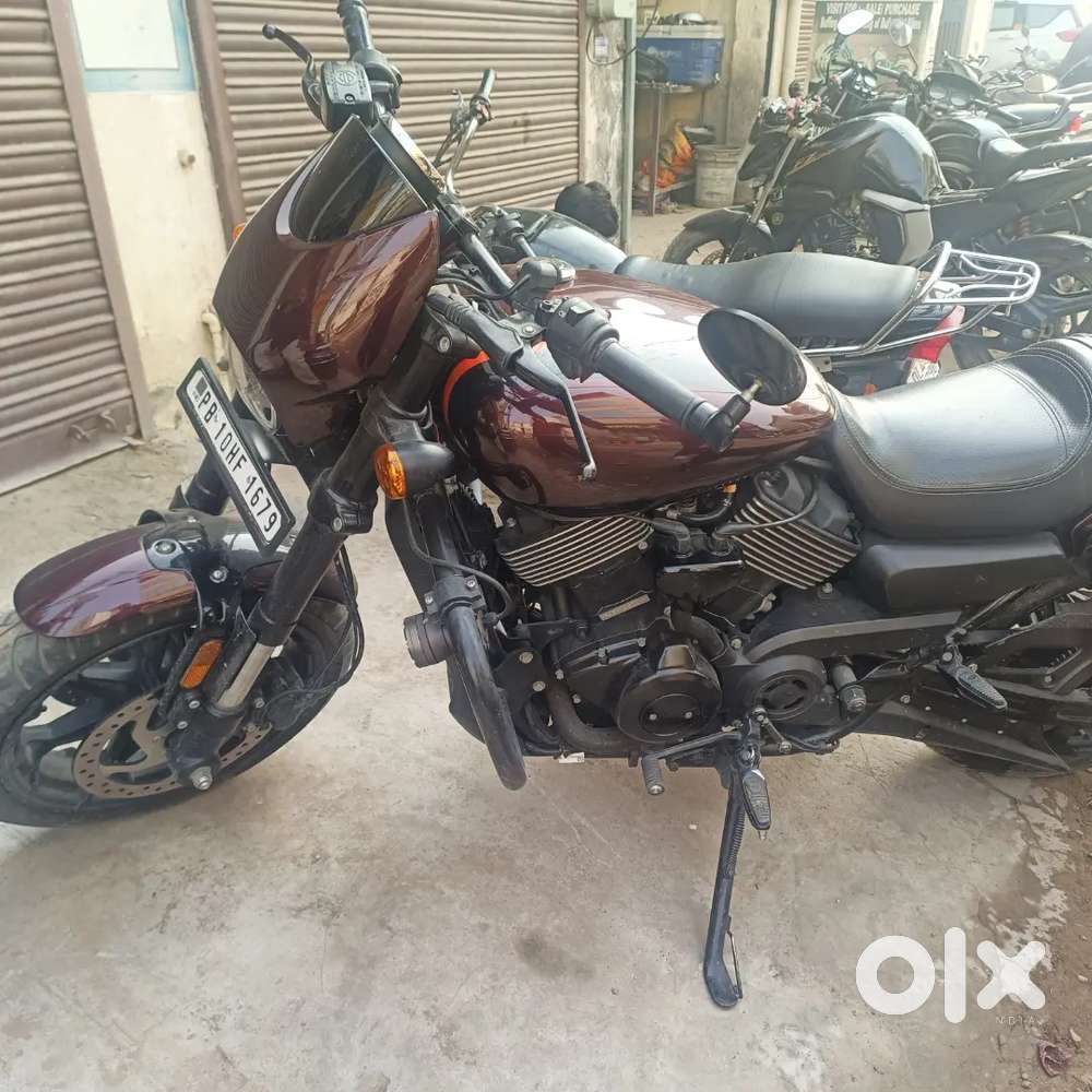 Bilkul new condition harley 750 street