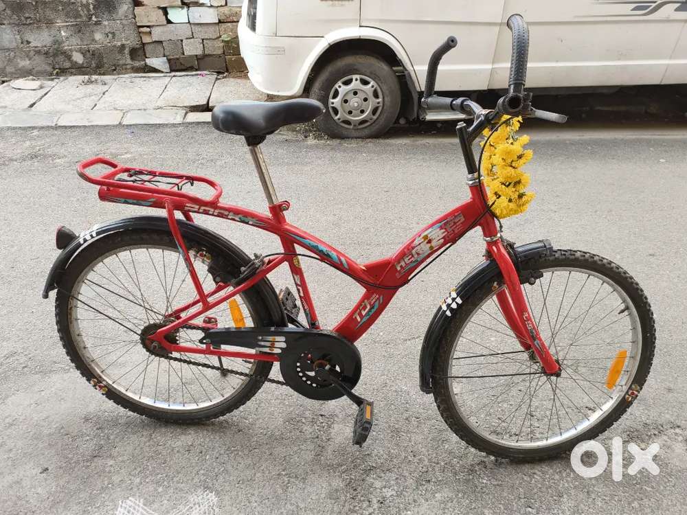 Red Hercules Gearless Cycle