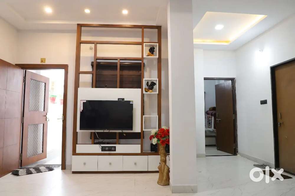New leavish and new construction flats are available for family