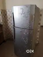 Fridge for sale!!