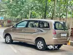Toyota Innova Hycross 2008 Diesel 170000 Km Driven
