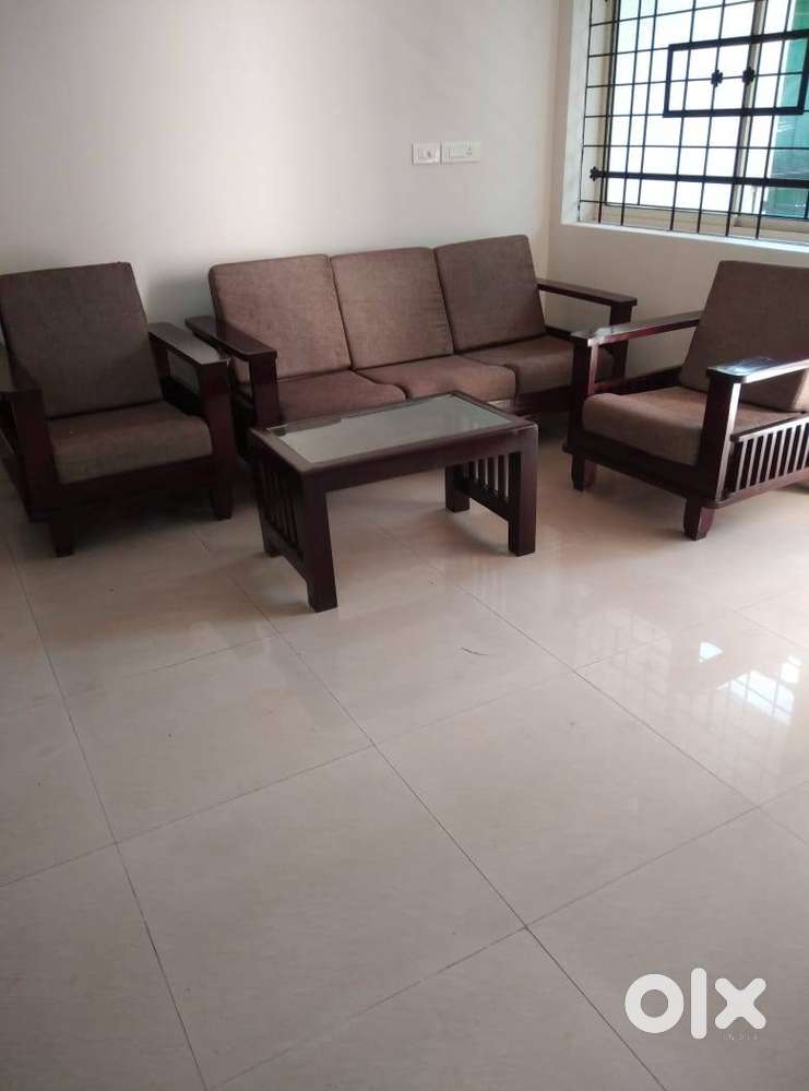 2BHK Flat semi-furnished for rent