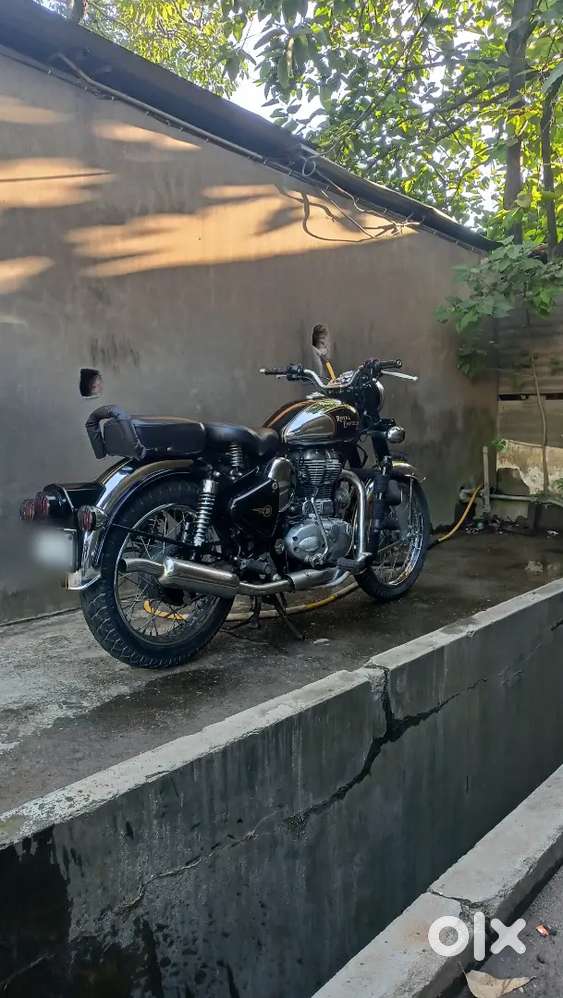 Classic 500 . one piece and rare bike antique bike. Unique