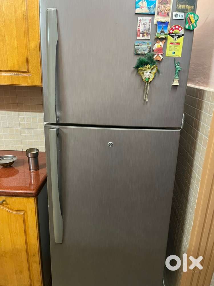 LG 390 litres double door fridge for sale