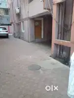 Sarat Bose Road Chakraberia 4th Floor 1300sqft 3Bhk Flat Sale 1 Crore.