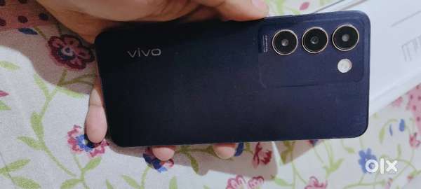 Sell Vivo y200e just 10 months old