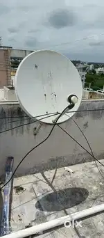 Airtel DTH dish with LNB& cable - excellent condition.