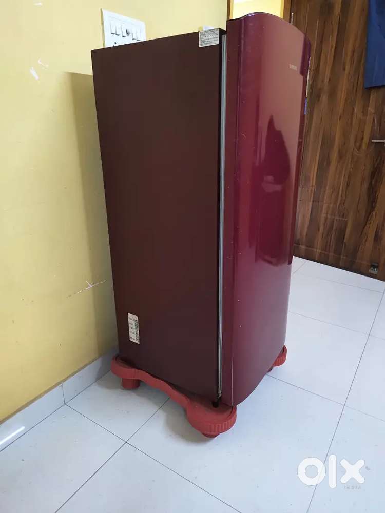 Samsung 200 L fridge in good working condition in just 3500 Rupees