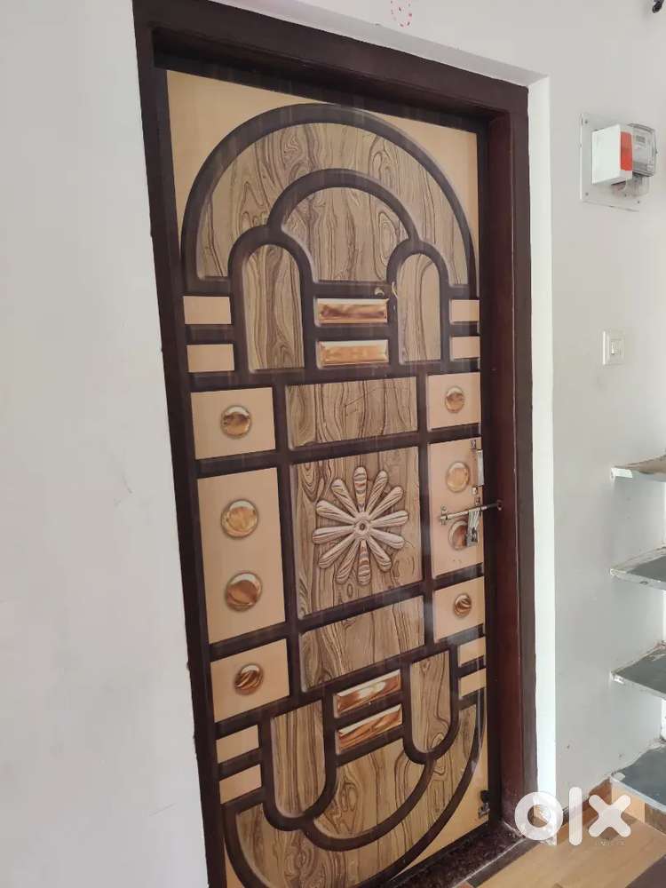 1 BHK for Rent – Near Zudio & Reliance Trends, Sarbahal