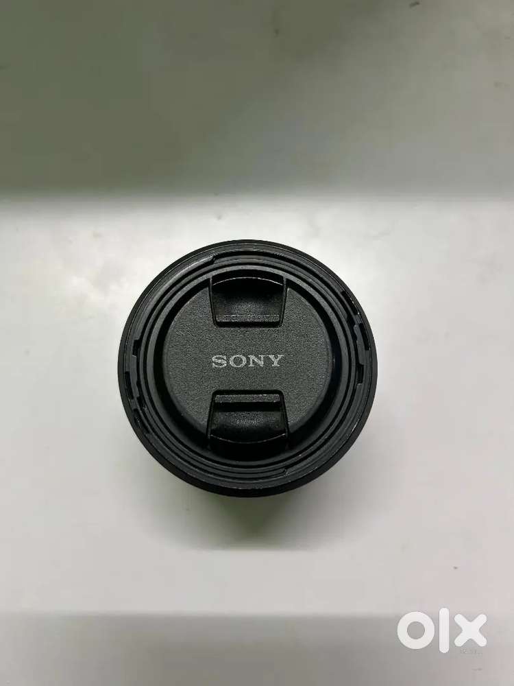 Sony 50mm Lens 1.8 Full Frame Lens Mint Condation