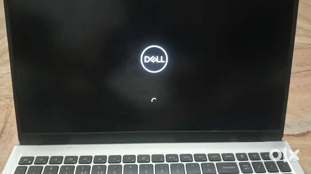 Laptop- Dell Inspiron