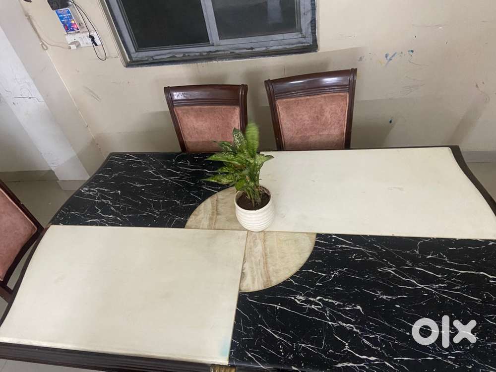 Six seater dining table
