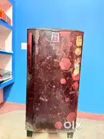 Freeze working maroon colour