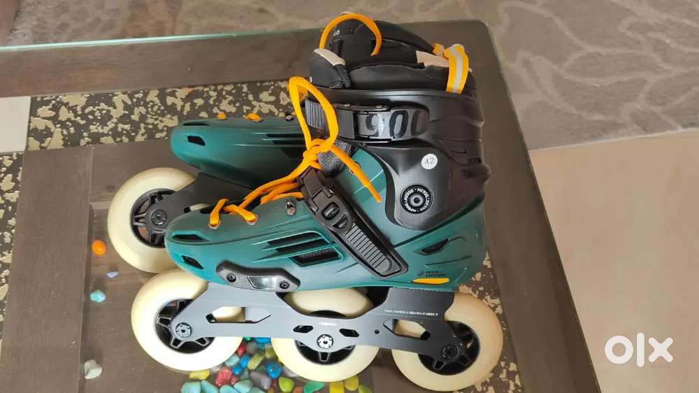 Oxelo Adult Freeskate Inline Skates MF900 (Brand Size - UK 8 EU 42)