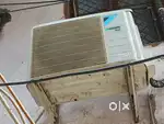 Daikin Inverter AC  Split type, 1 ton good condition
