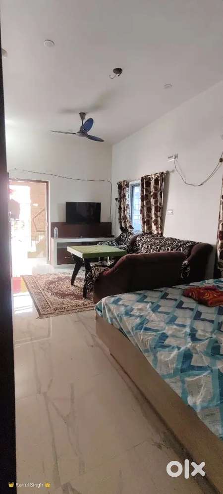 किराए पे घर लेने या लगवाने के लिए संपर्क करें