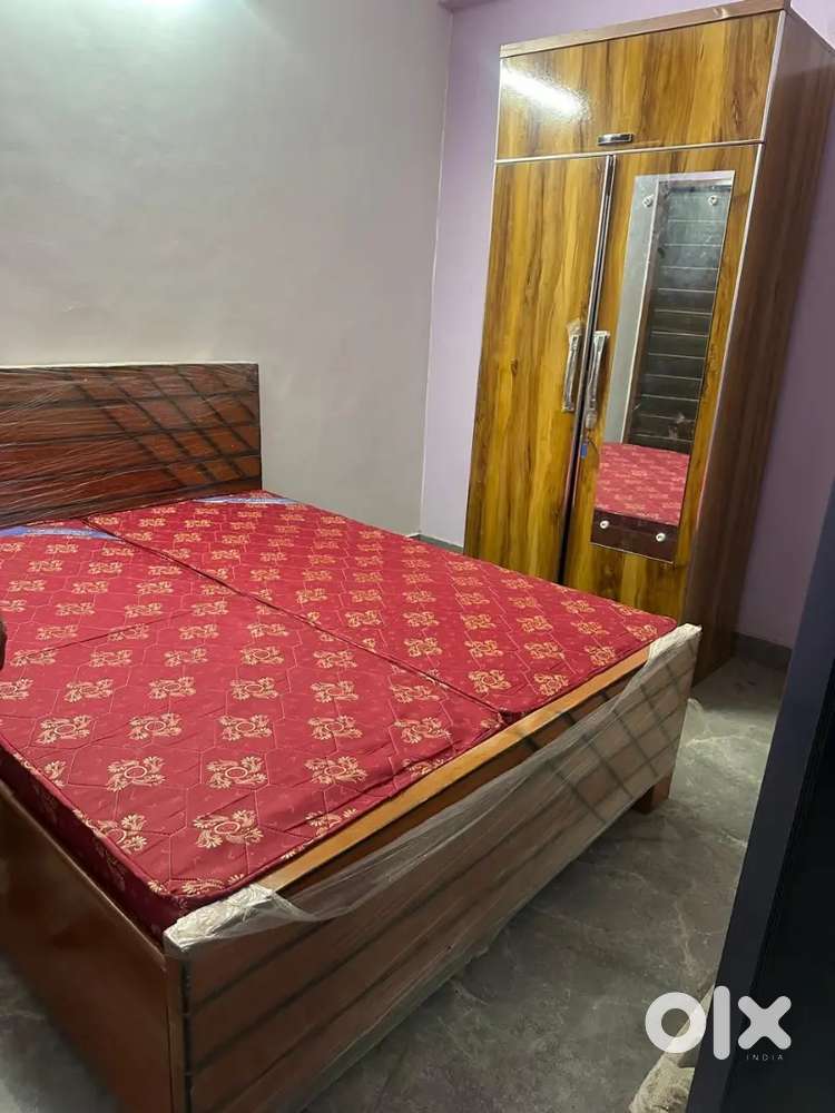 1 RK Set with kitchen & washroom fully furnished