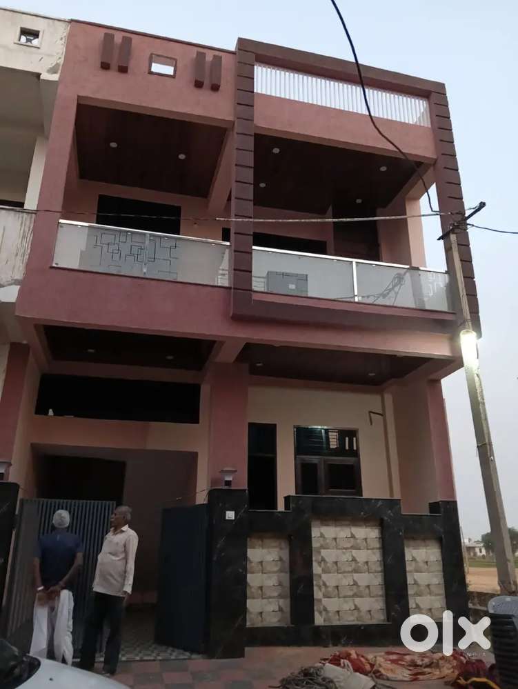 House for rent bathroom and 1 room ,kitchen, big balcony and big roof