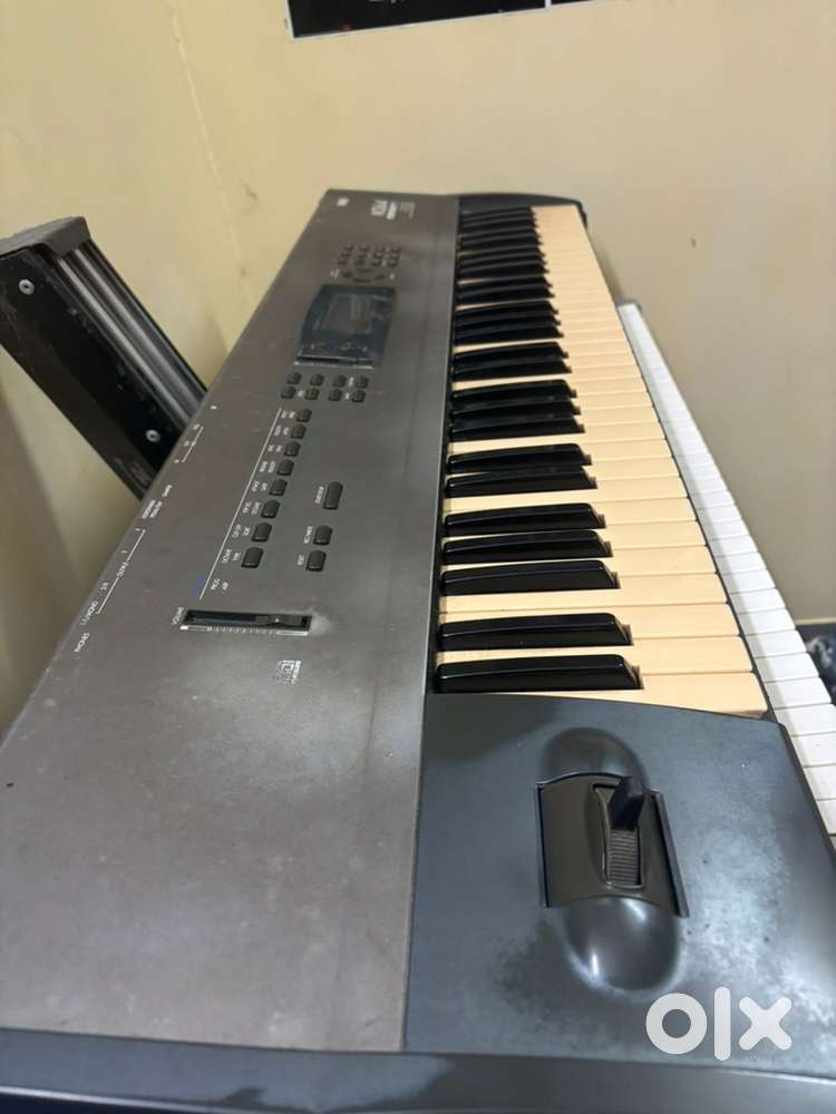 Korg N364 professional keyboard For sale