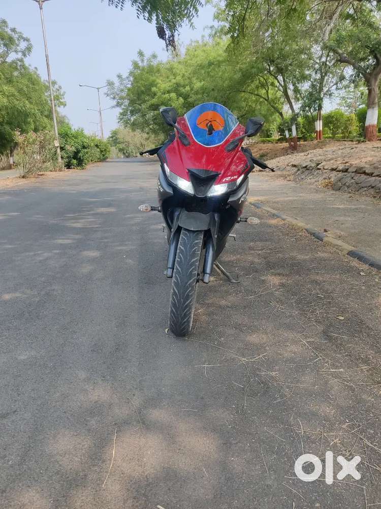 गाड़ी विकने आहे