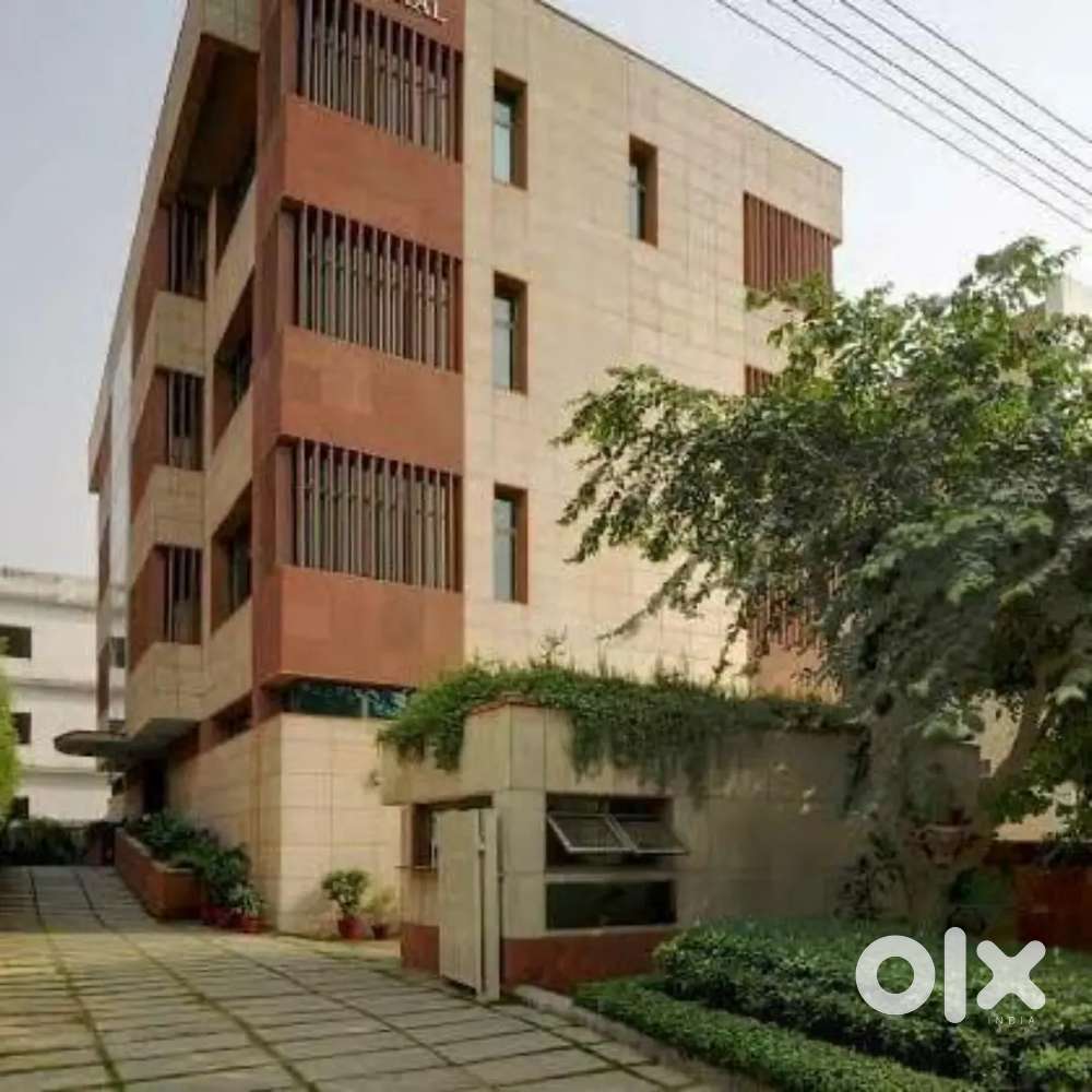 450 meter building for rent in noida 63