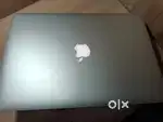 Apple MacBook Pro (retina, 15-inch) HD display