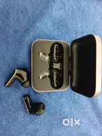 Ear buds true wireless