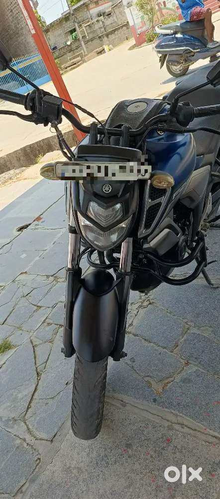 Yamaha fz v3 bs 4
