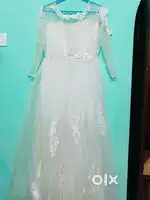 Wedding white Gown size M adjustable to L,Xl