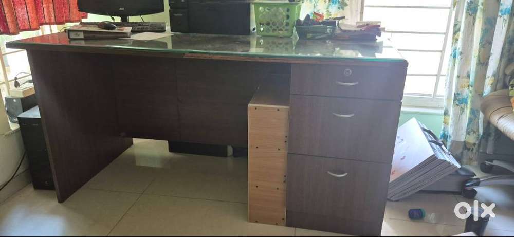 Computer Tables and office table for sell
