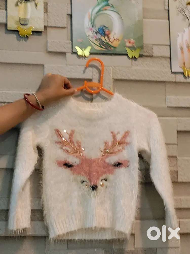 Woolen sweater