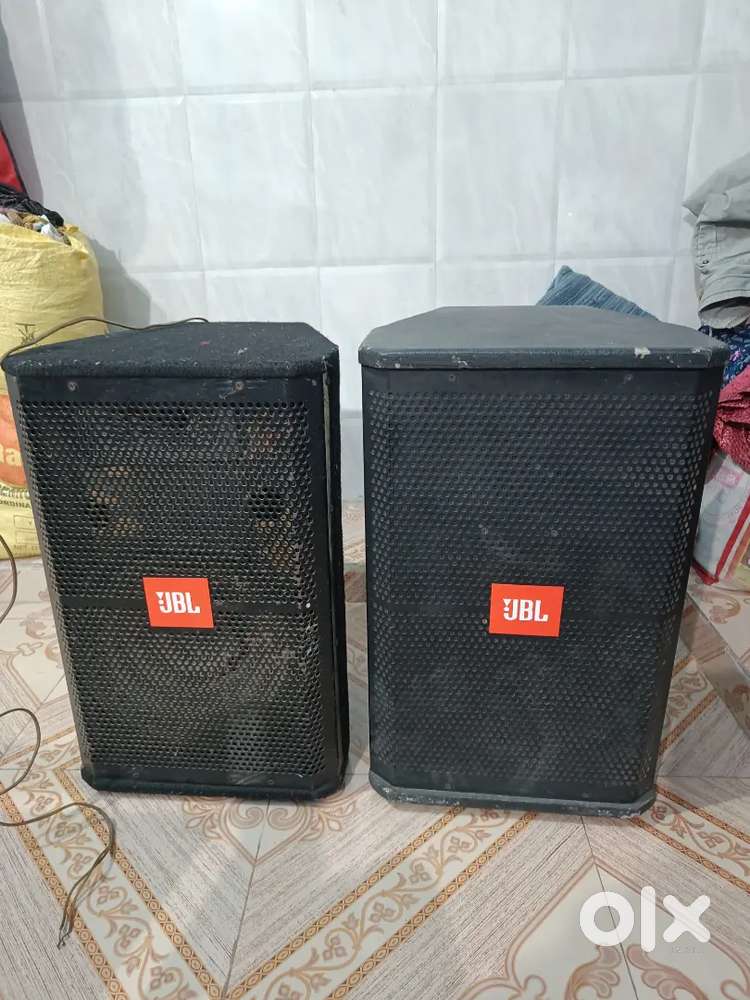 12 inch 200 watt monitor speaker good condition