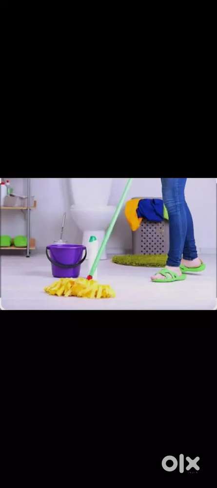 BATHROOM CLEANING JOB PLEASE CHECK PHOTOS