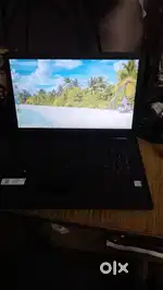 Hp laptop/4gb Ram/1000gb storage/less scratch