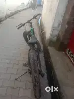 Gear cycle mota tyre 21 gers all conditions are good and 6 years old