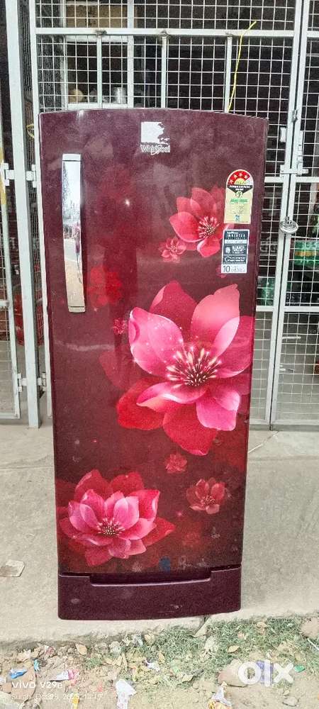 Super condition Whirlpool 5 star double inverter